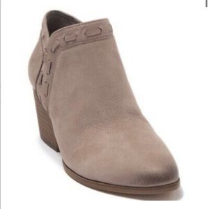 Vince Camuto Nenva Bootie